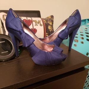 Paris Hilton stilettos